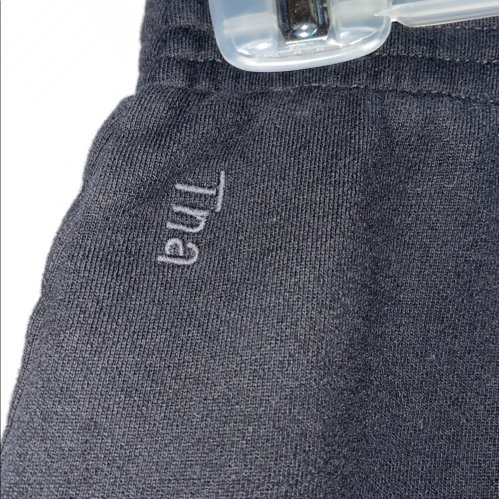 Aritzia Tna Cozy Fleece Perfect Micro Lounge Shorts - Picture 3 of 7